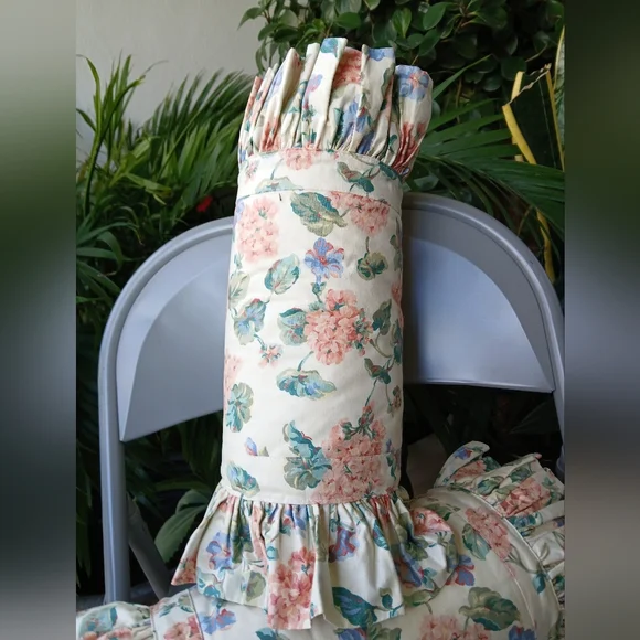 🔥NEW PILLOW SET NECKROLL Floral HYDRANGEA Ruffled FRENCH COUNTRY - Picture 5 of 6